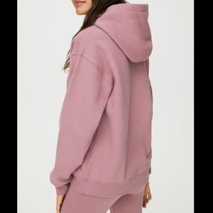🌸 Tna (Aritzia) The Perfect Hoodie in Dusty Mauve